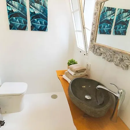 Tenerife Deluxe فيلة